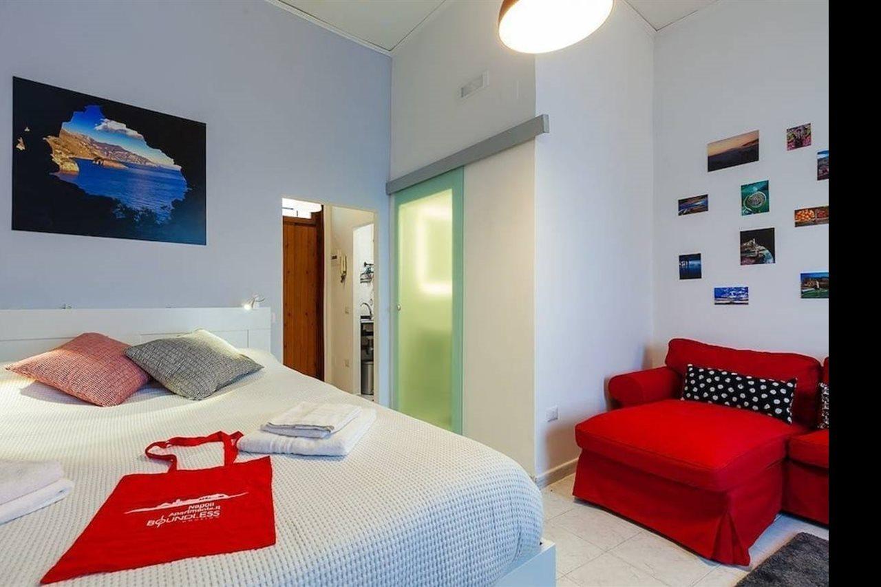 - Rampe S.antonio Ii Bh 93 * Naples